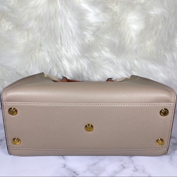 Louis Vuitton On My Side Satchel - Picture 5 of 16